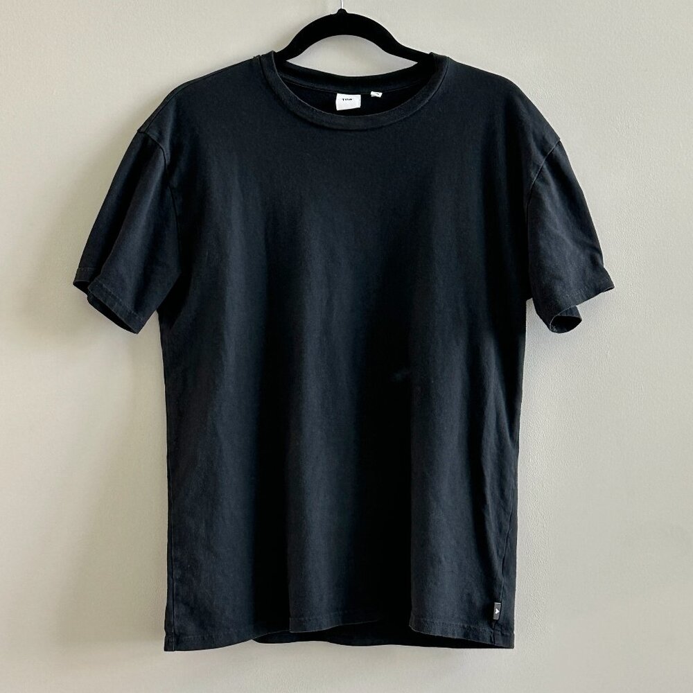Aritzia TNA Oversized Black T-Shirt